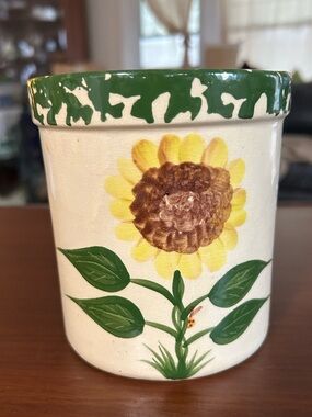 Vintage Rosewood Hand-Painted Sunflower Ceramic utensil container,no marks, chip